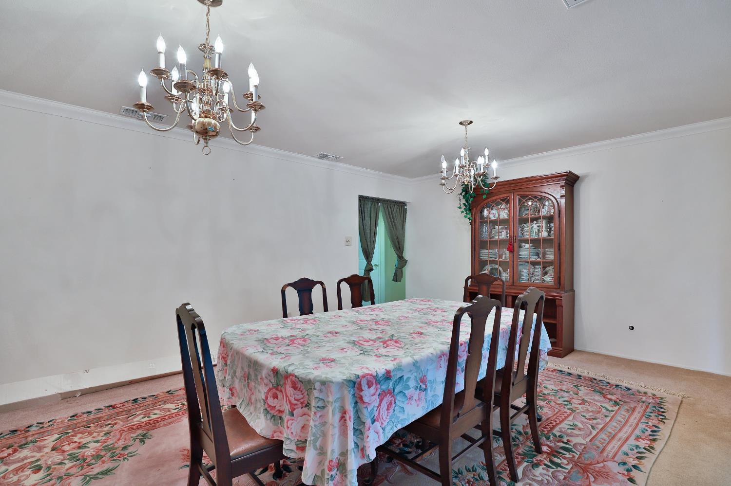 3840 Greenstone Road