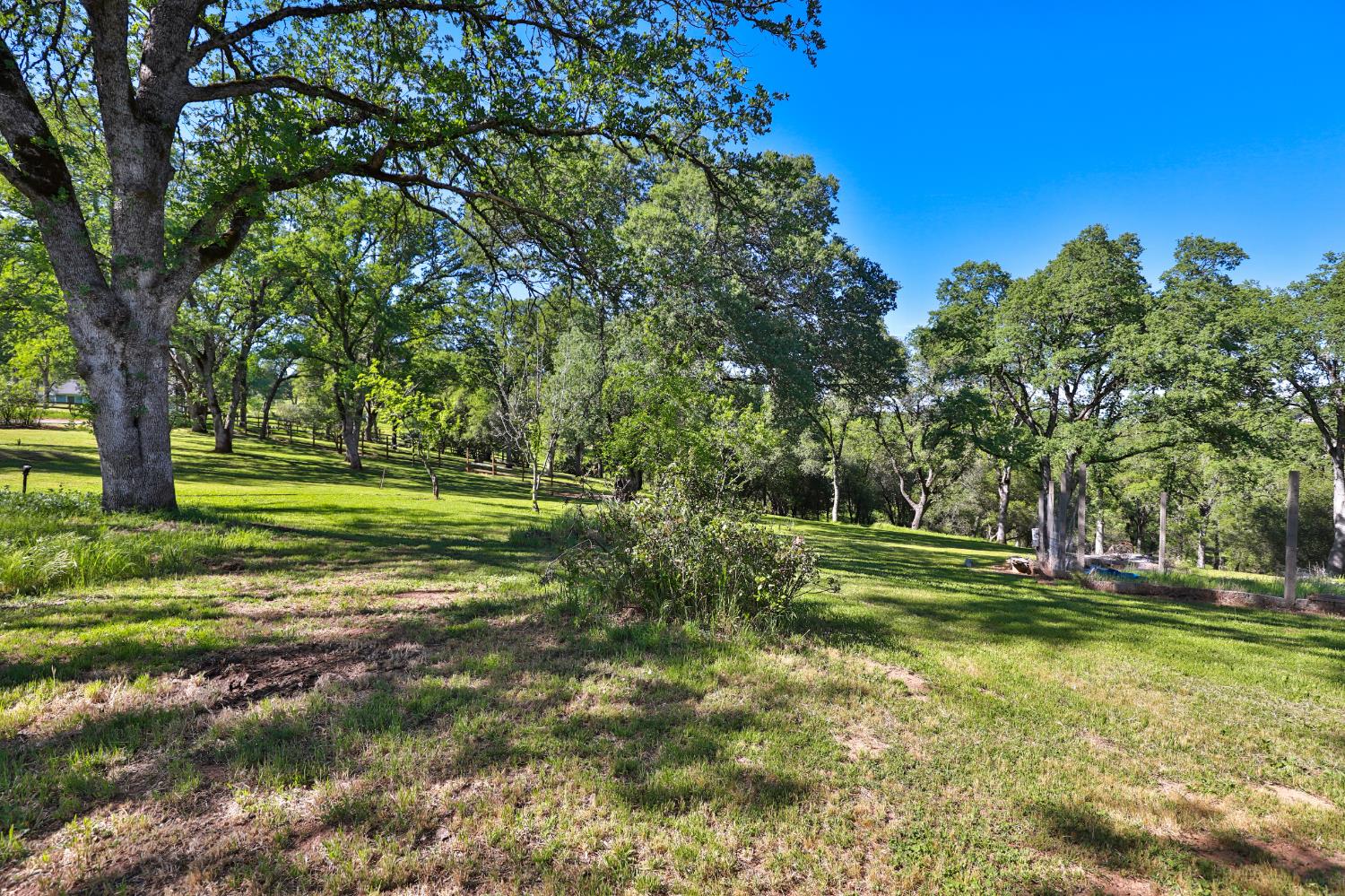 3840 Greenstone Road