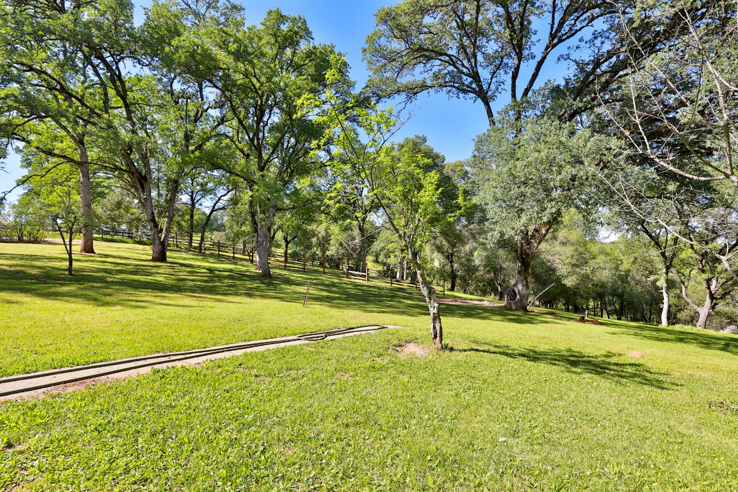 3840 Greenstone Road