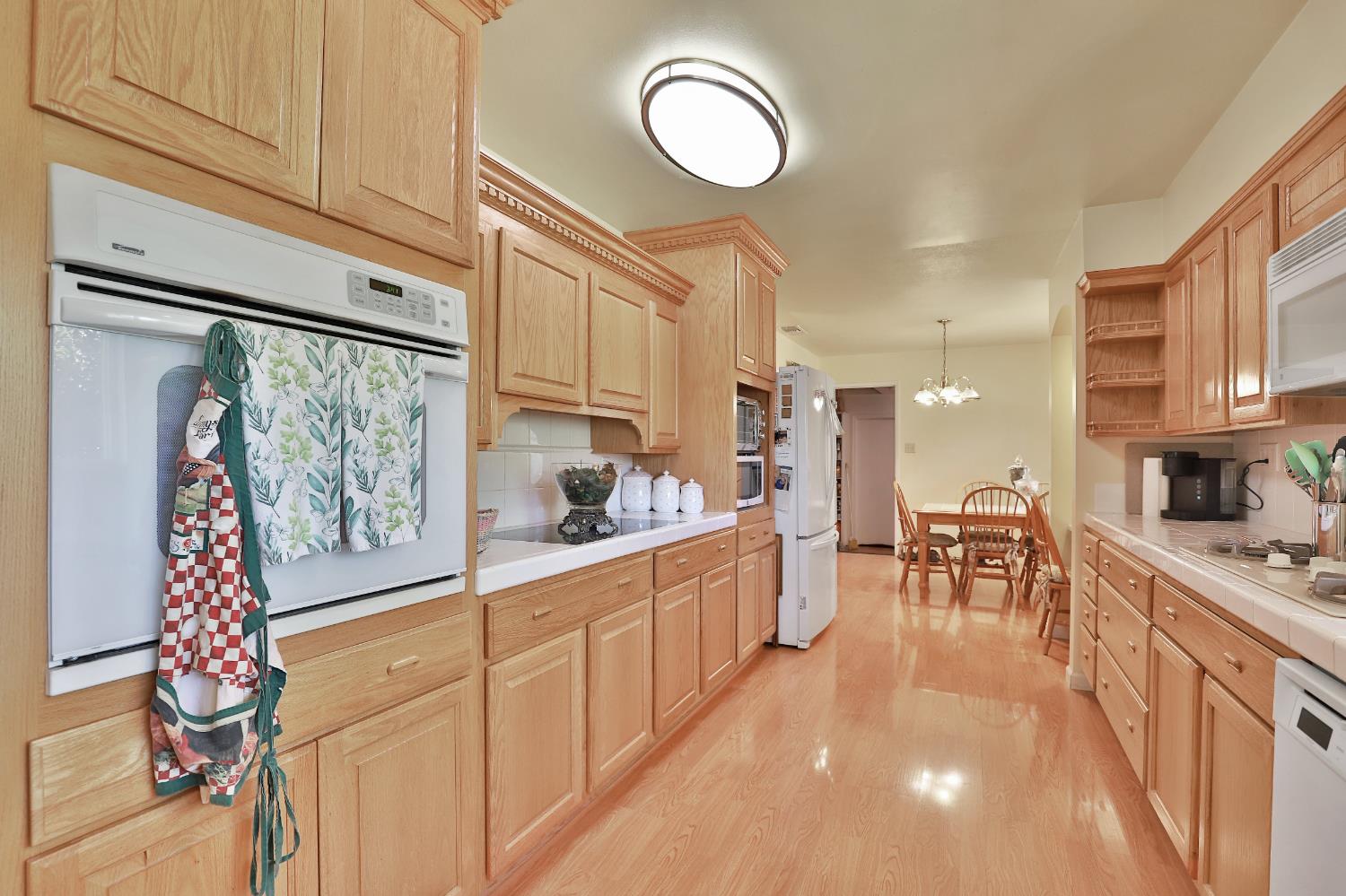 3840 Greenstone Road