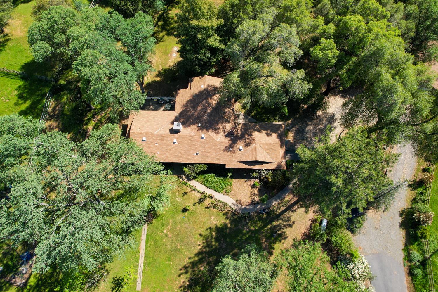 3840 Greenstone Road