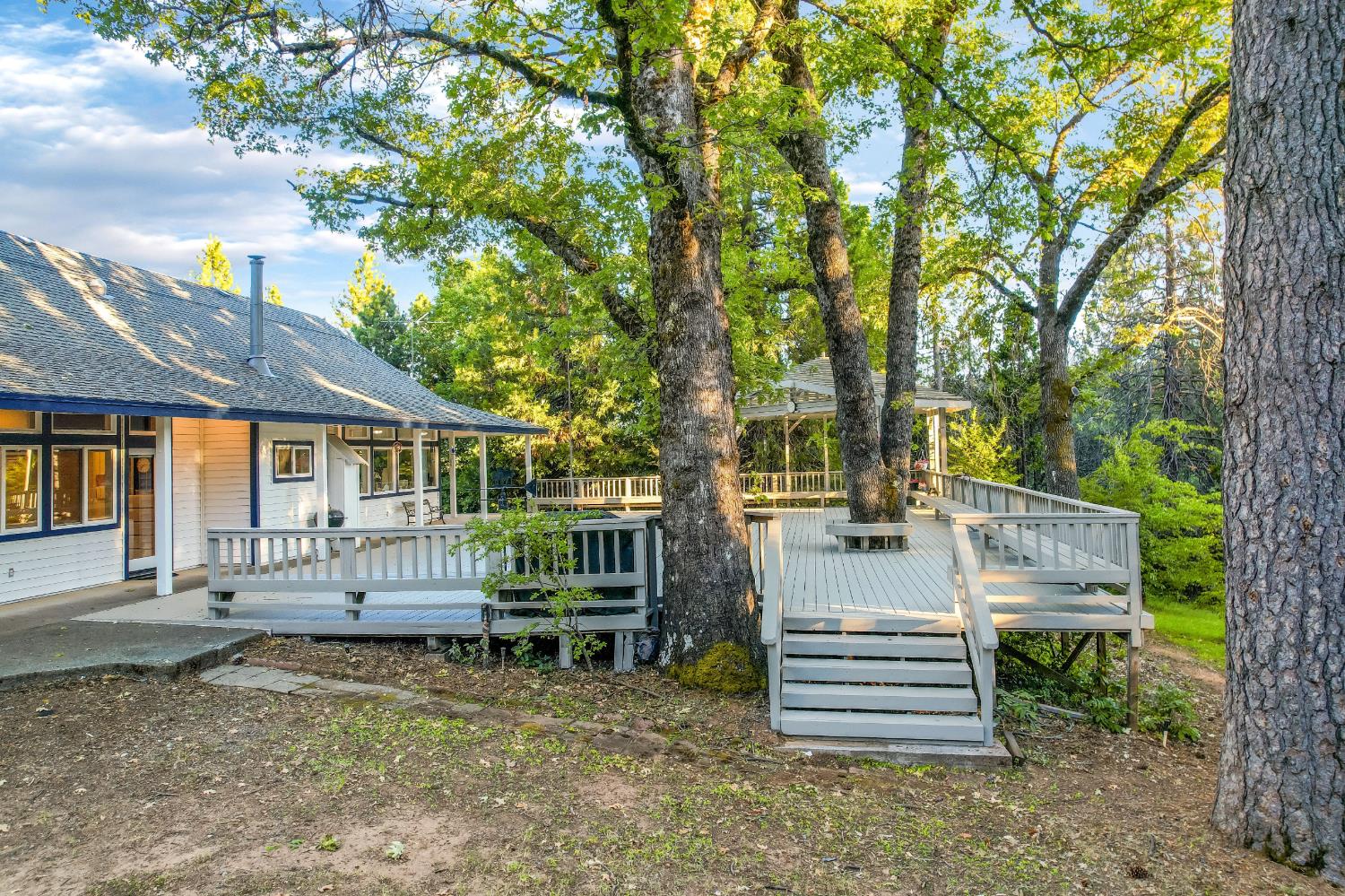 3333 Bingham Lane