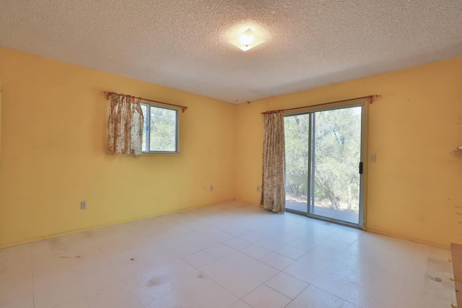 4820 Quail Run Road