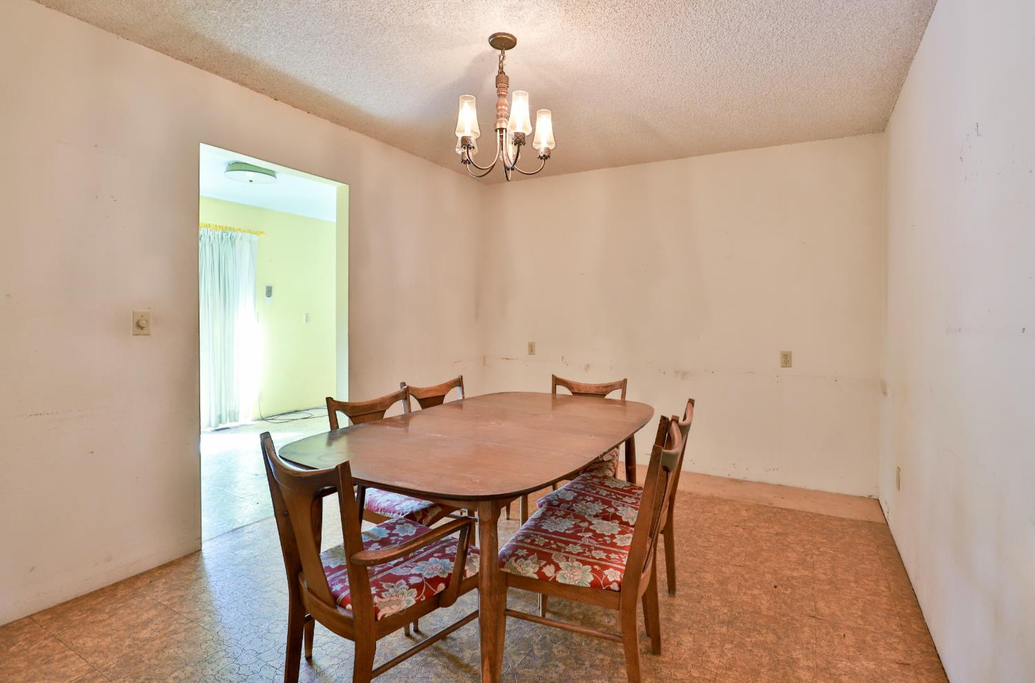 4820 Quail Run Road