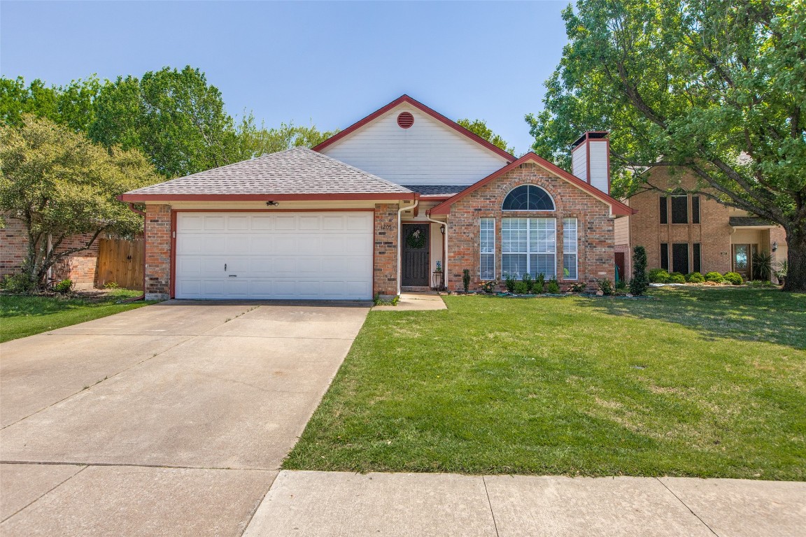 1205 Hyde Park Court