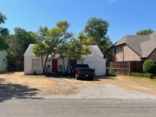 4014 N Cresthaven Road