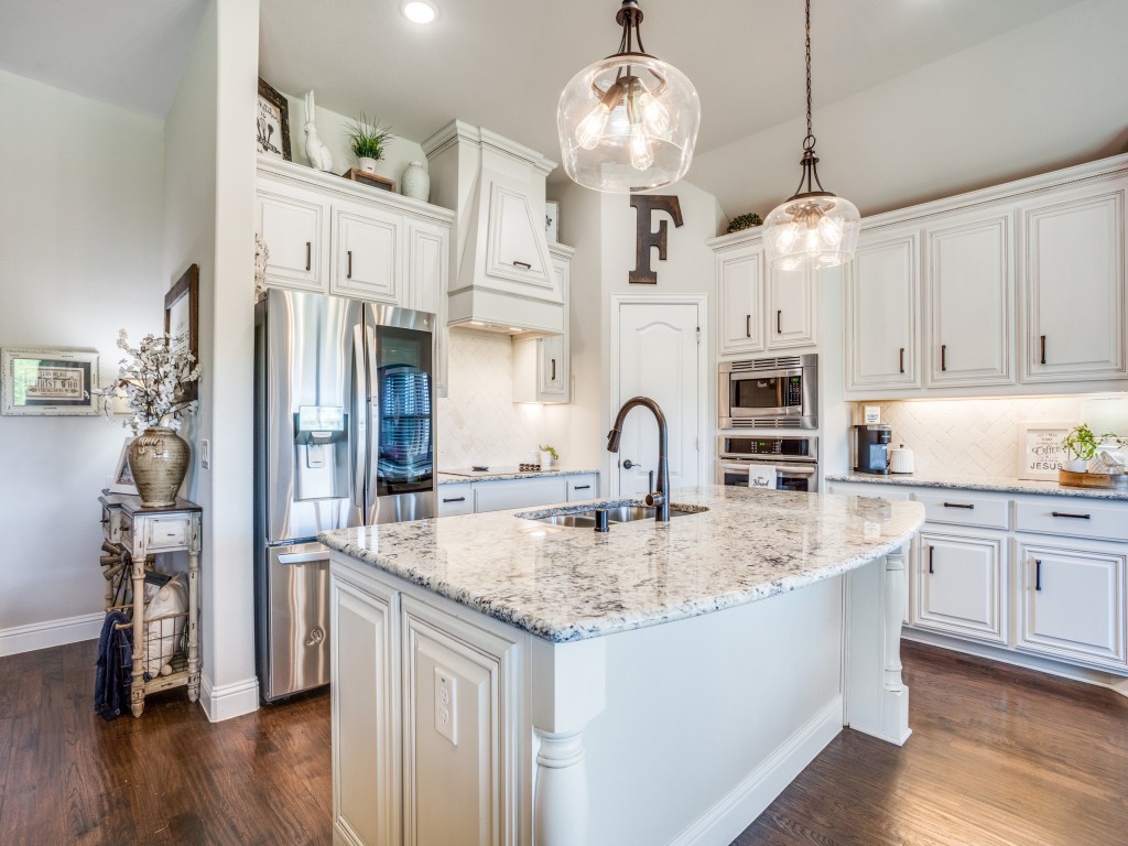 8608 Timber Ridge Drive