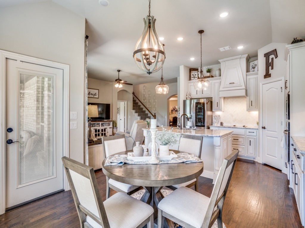 8608 Timber Ridge Drive