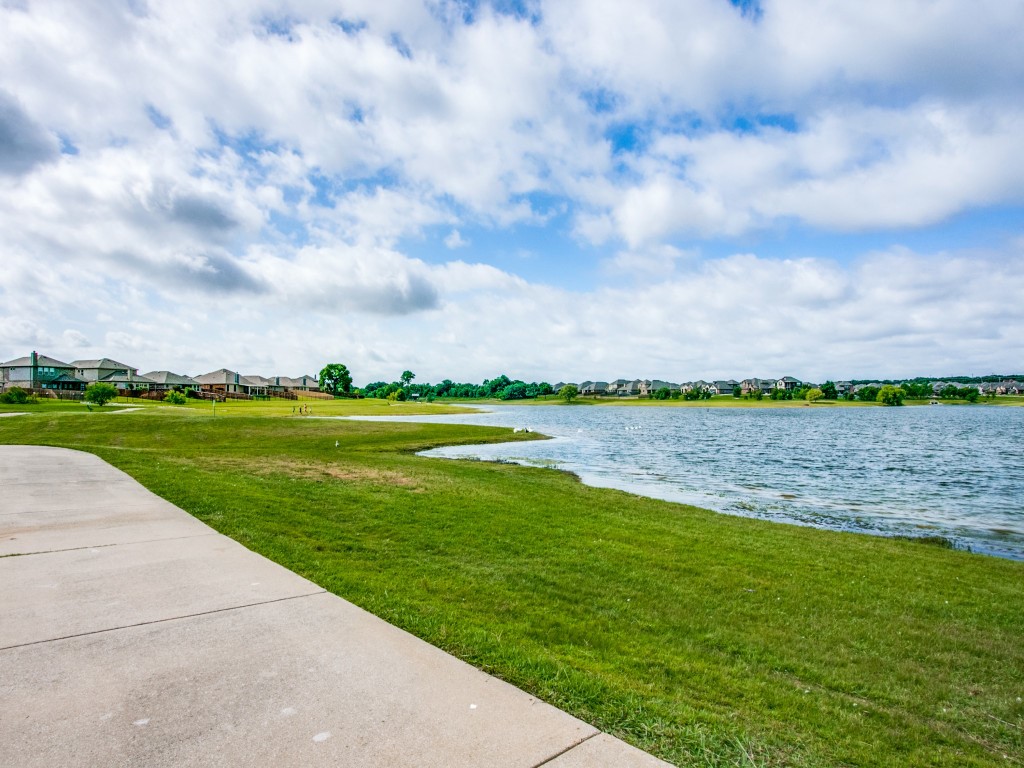 8608 Timber Ridge Drive