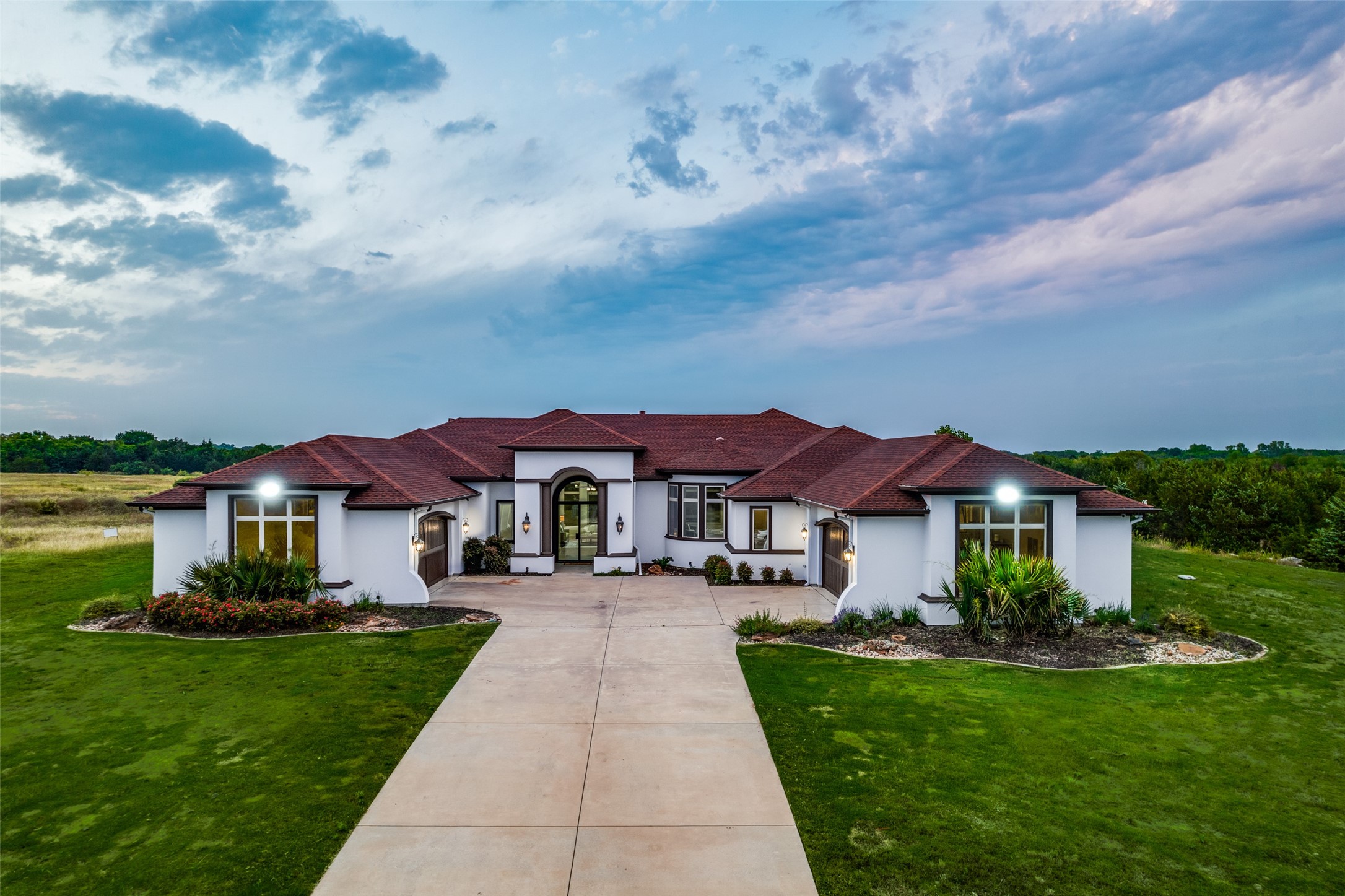 1203 S Duncanville Road