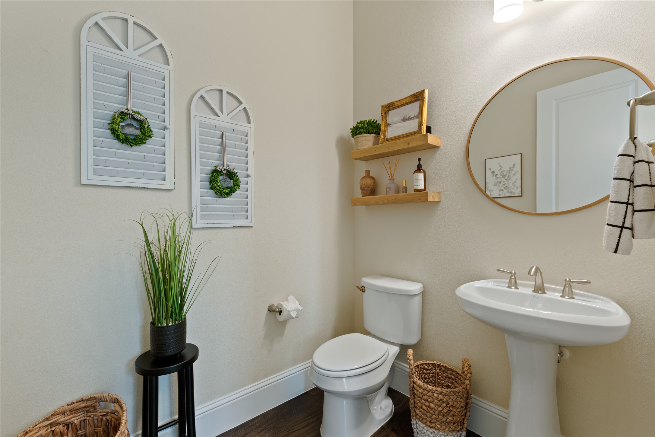 2201 Tremont Boulevard