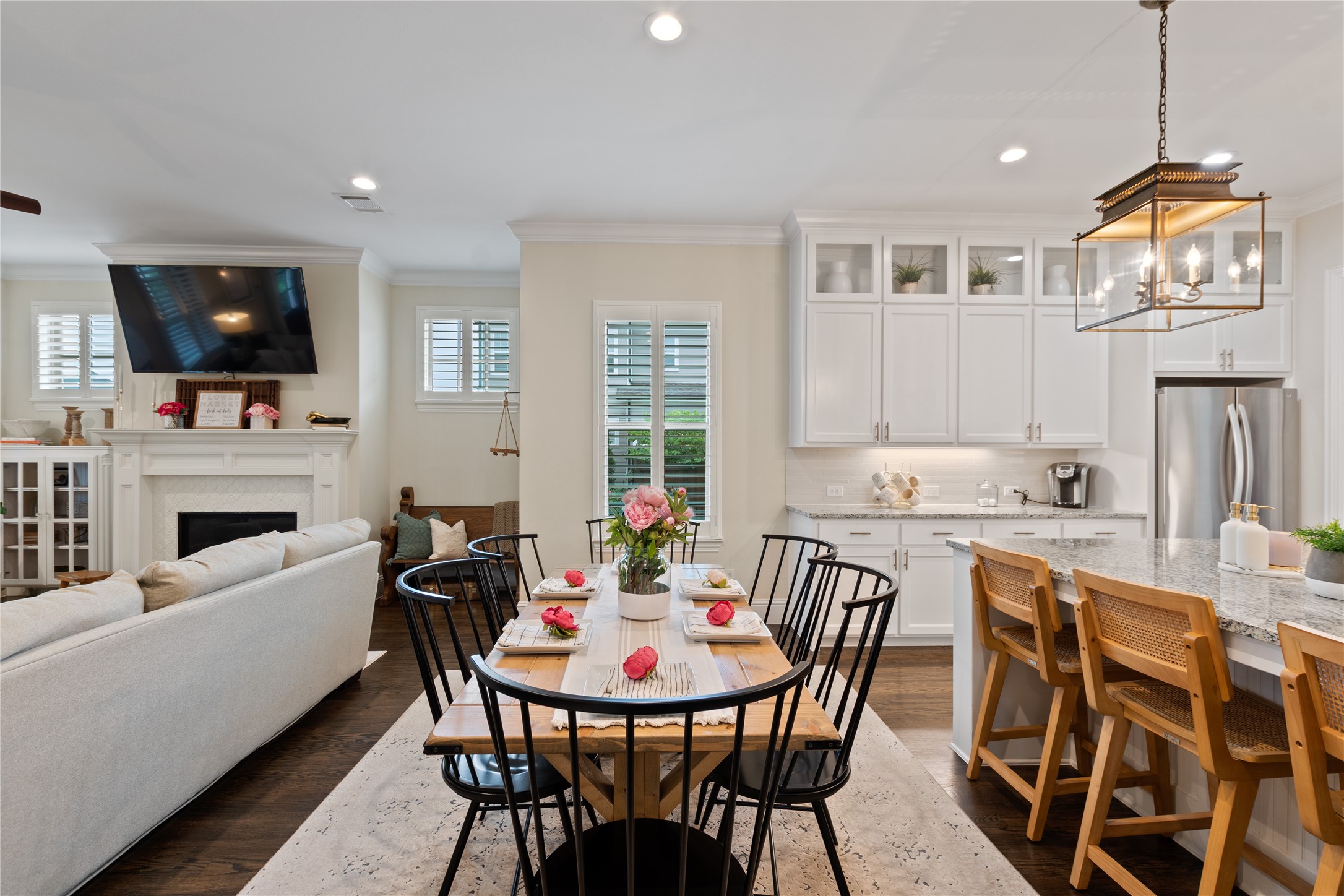 2201 Tremont Boulevard