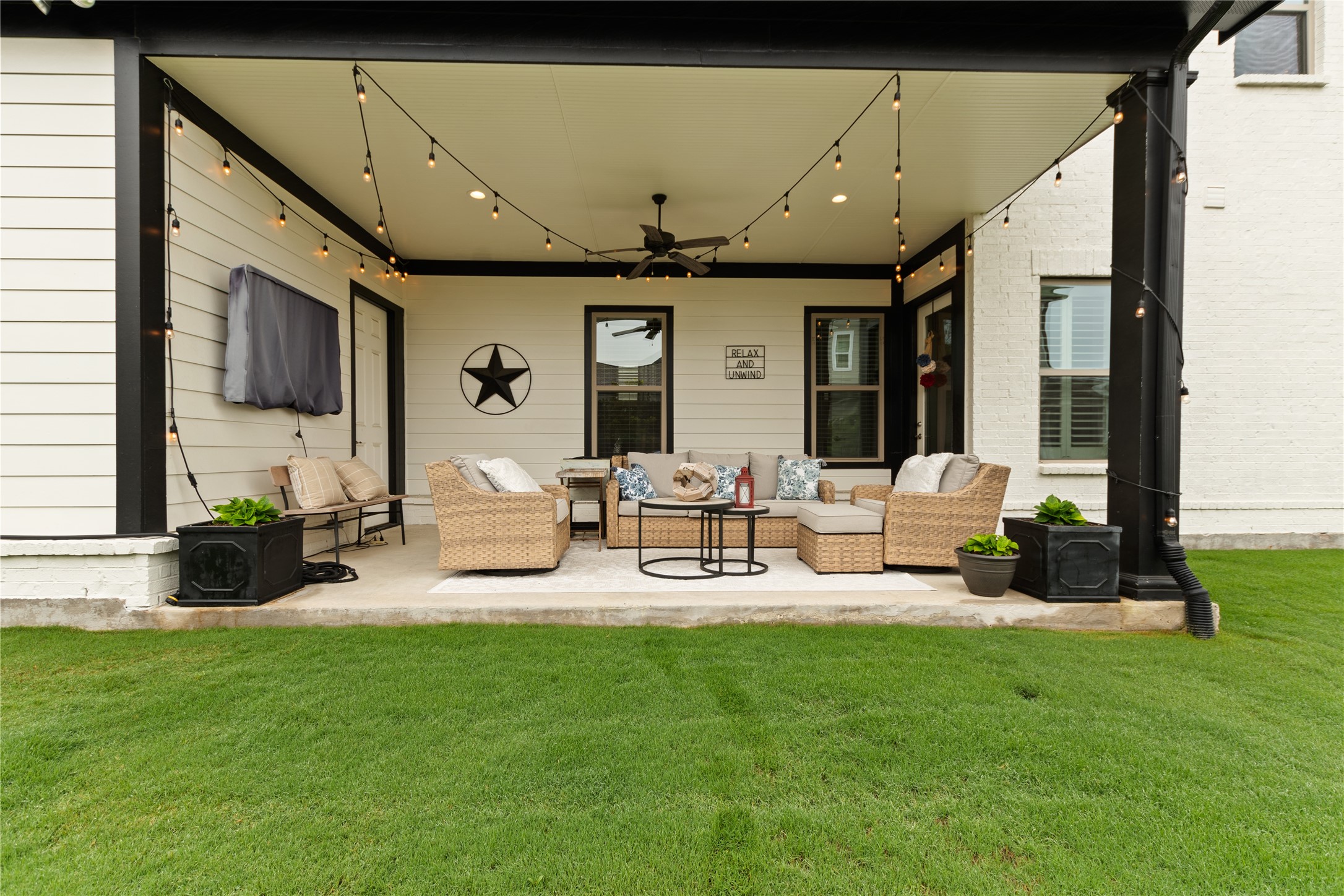 2201 Tremont Boulevard