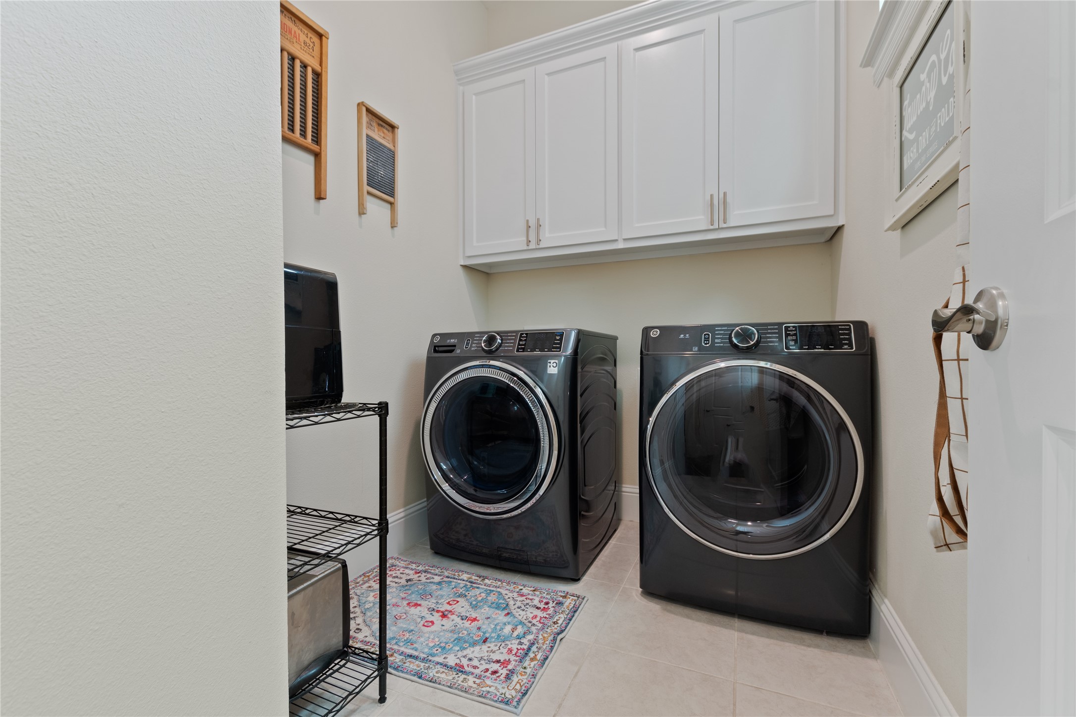 2201 Tremont Boulevard