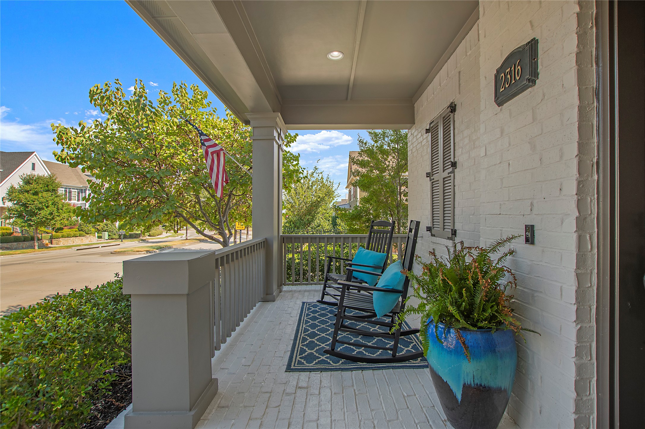 2316 Tremont Boulevard