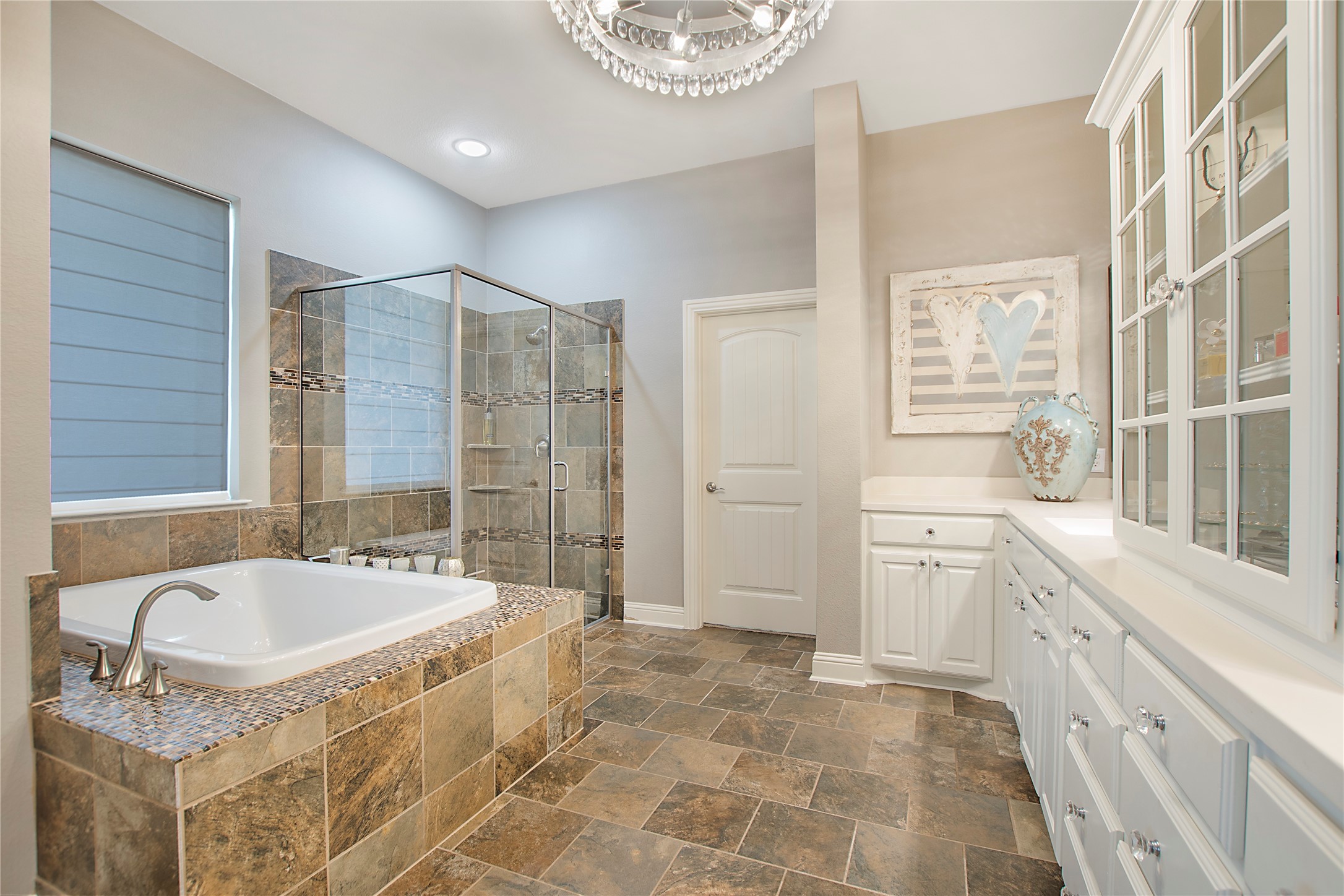 2316 Tremont Boulevard