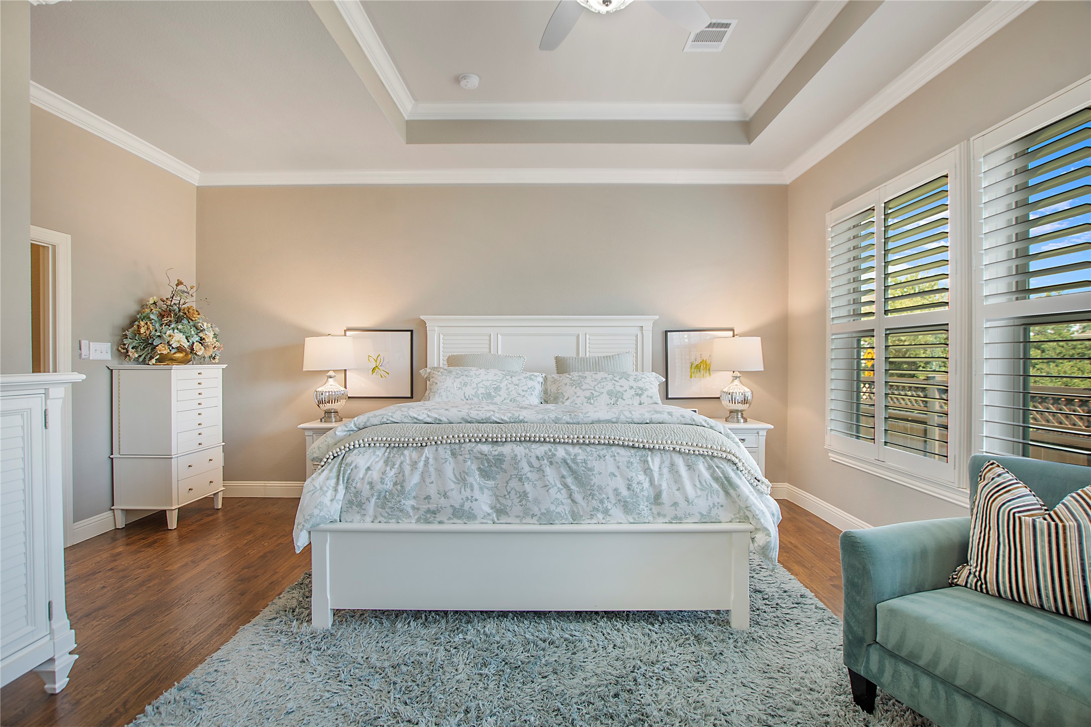 2316 Tremont Boulevard