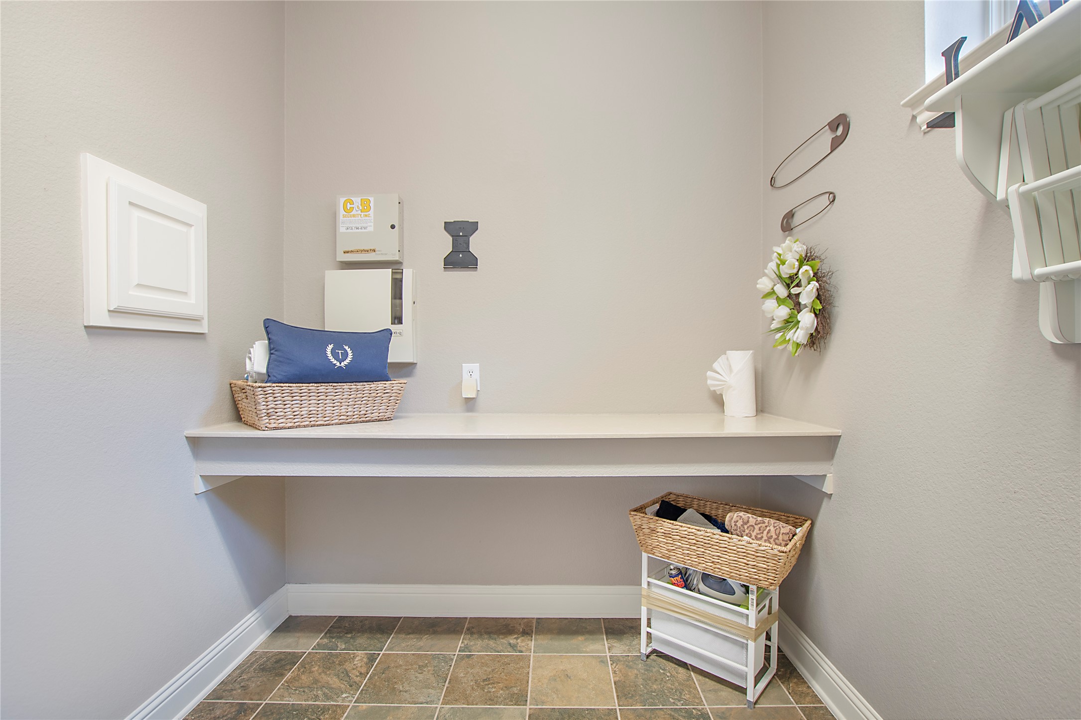 2316 Tremont Boulevard