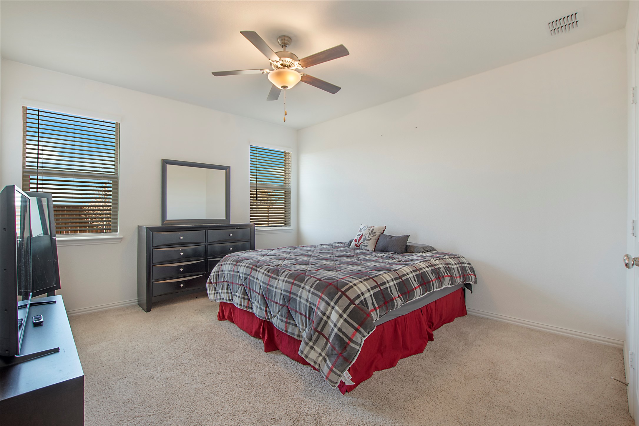 500 Ventura Boulevard