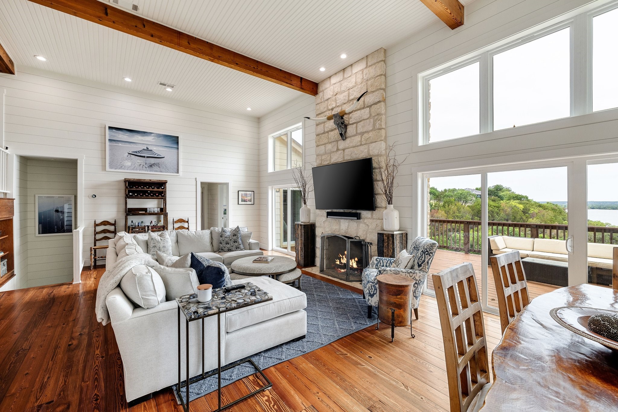 10033 Crestridge Court