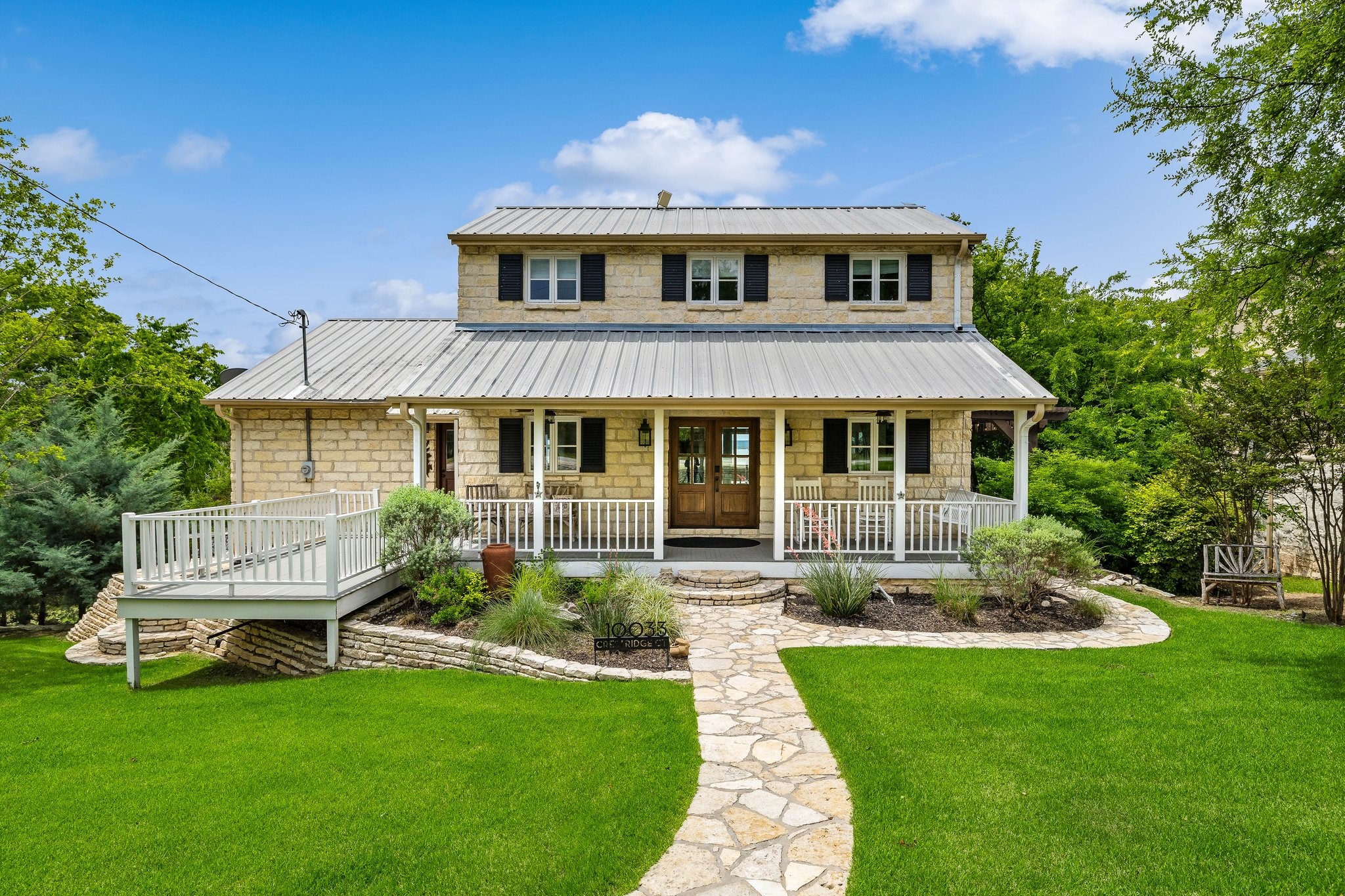 10033 Crestridge Court