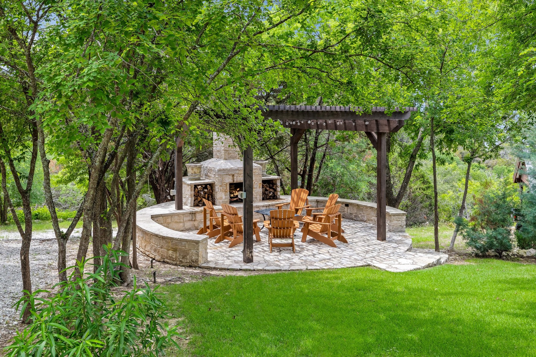 10033 Crestridge Court