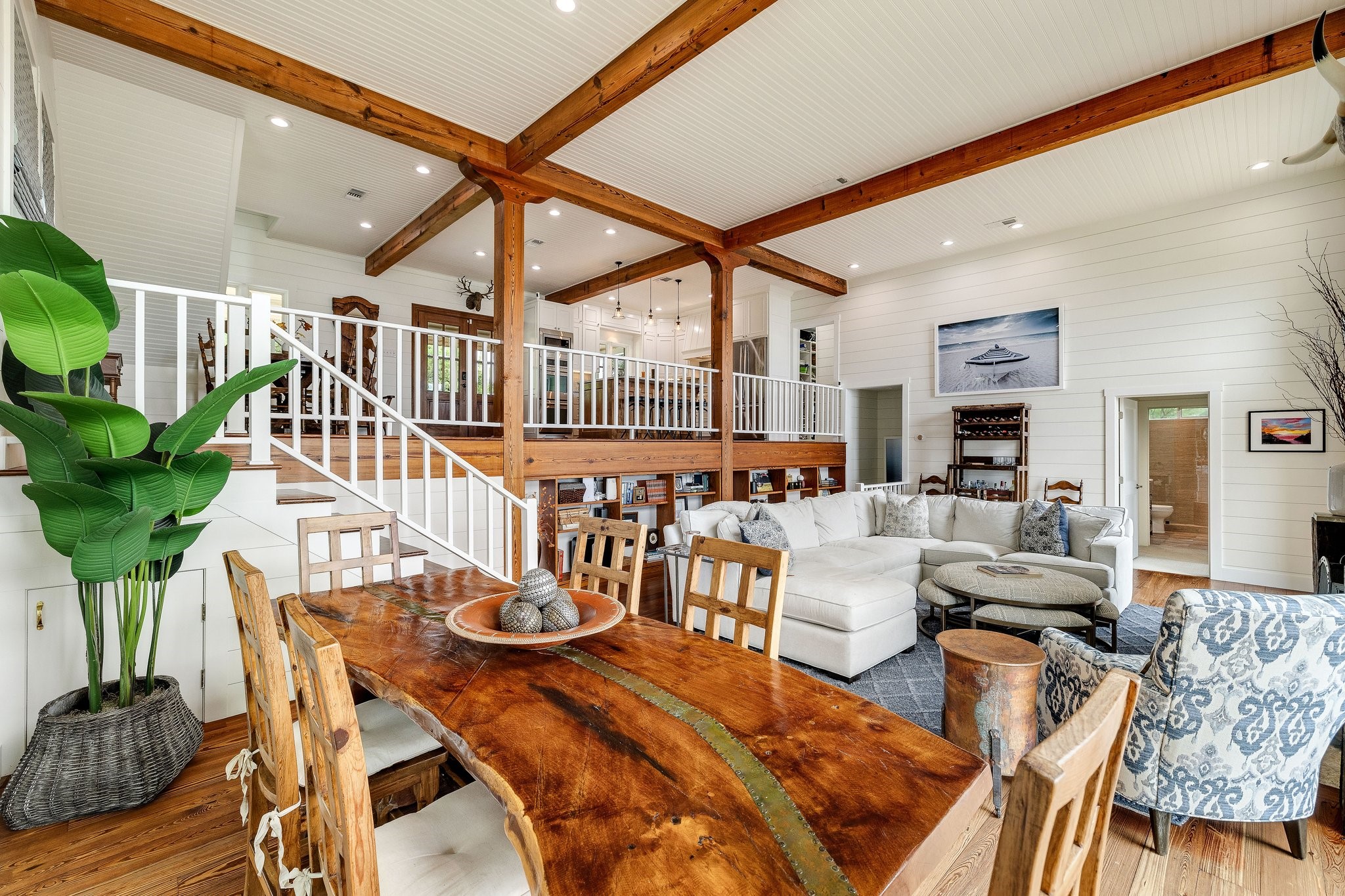 10033 Crestridge Court