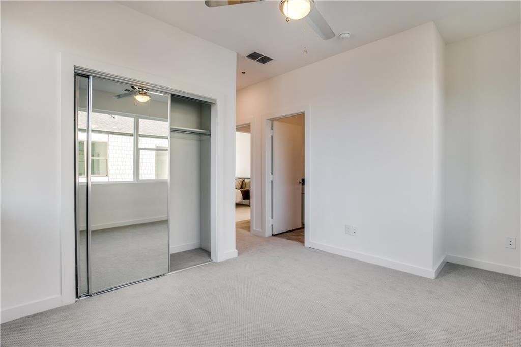 427 W 10th Street 302