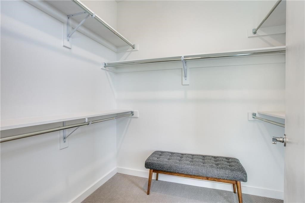 427 W 10th Street 302