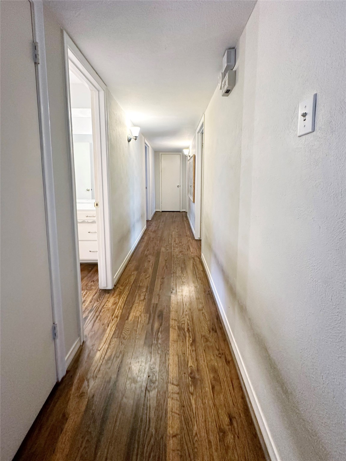 8325 Londonderry Lane