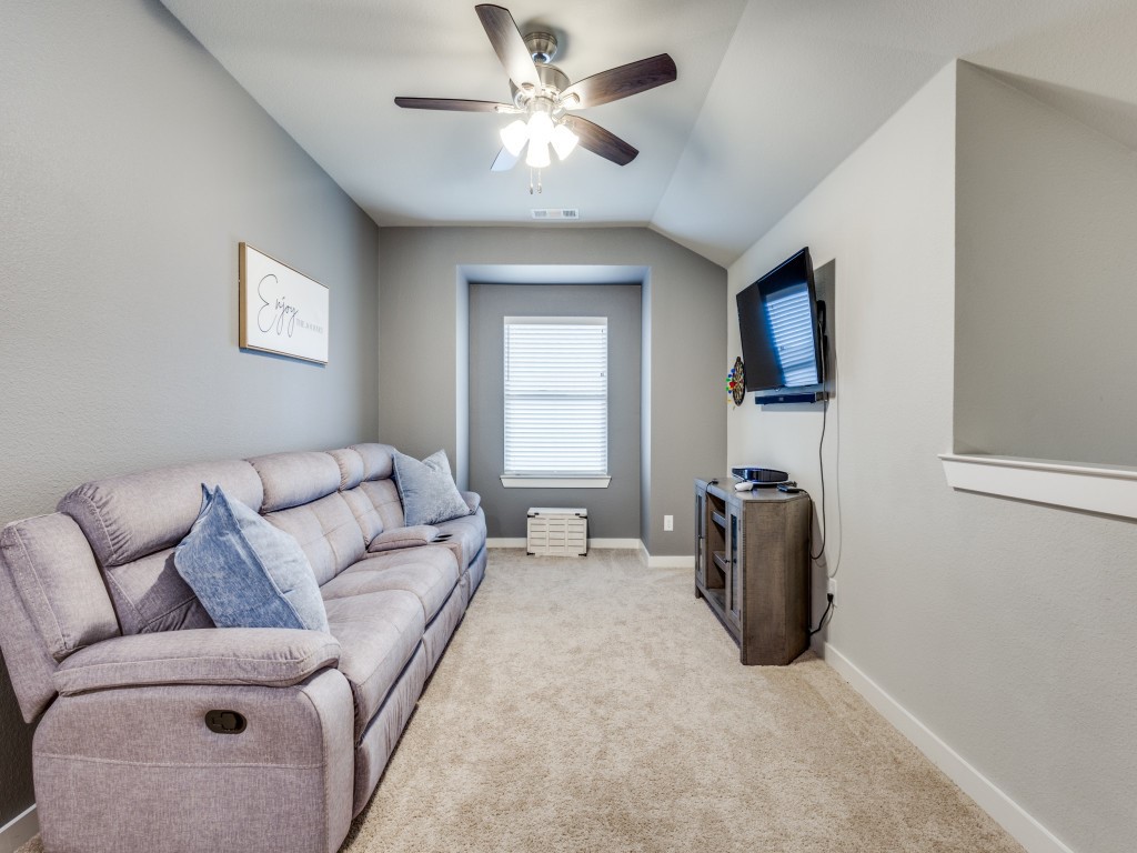 4119 Lightcreek Lane