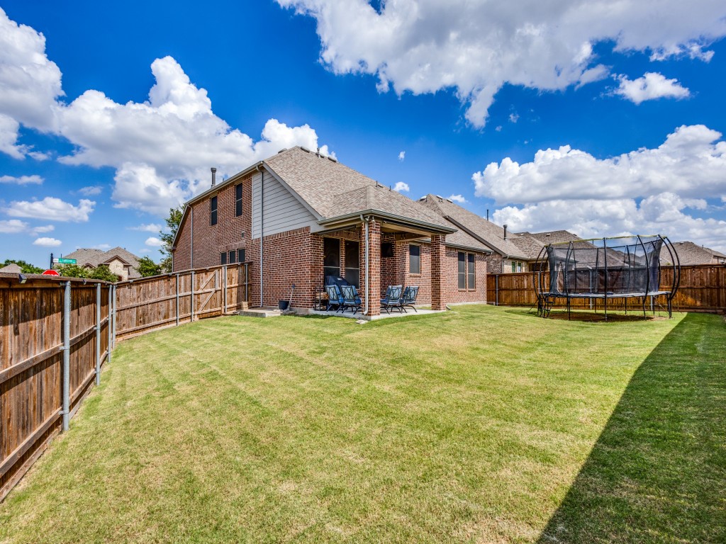 4119 Lightcreek Lane