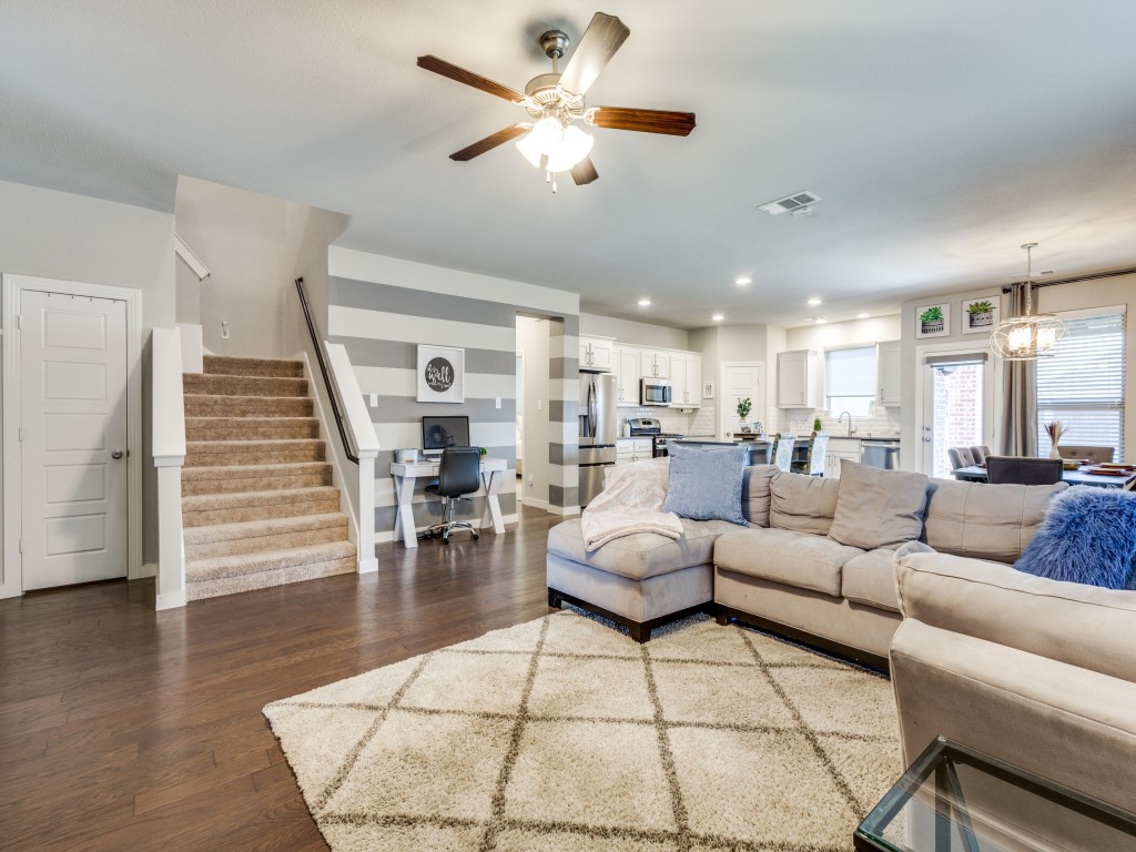 4119 Lightcreek Lane