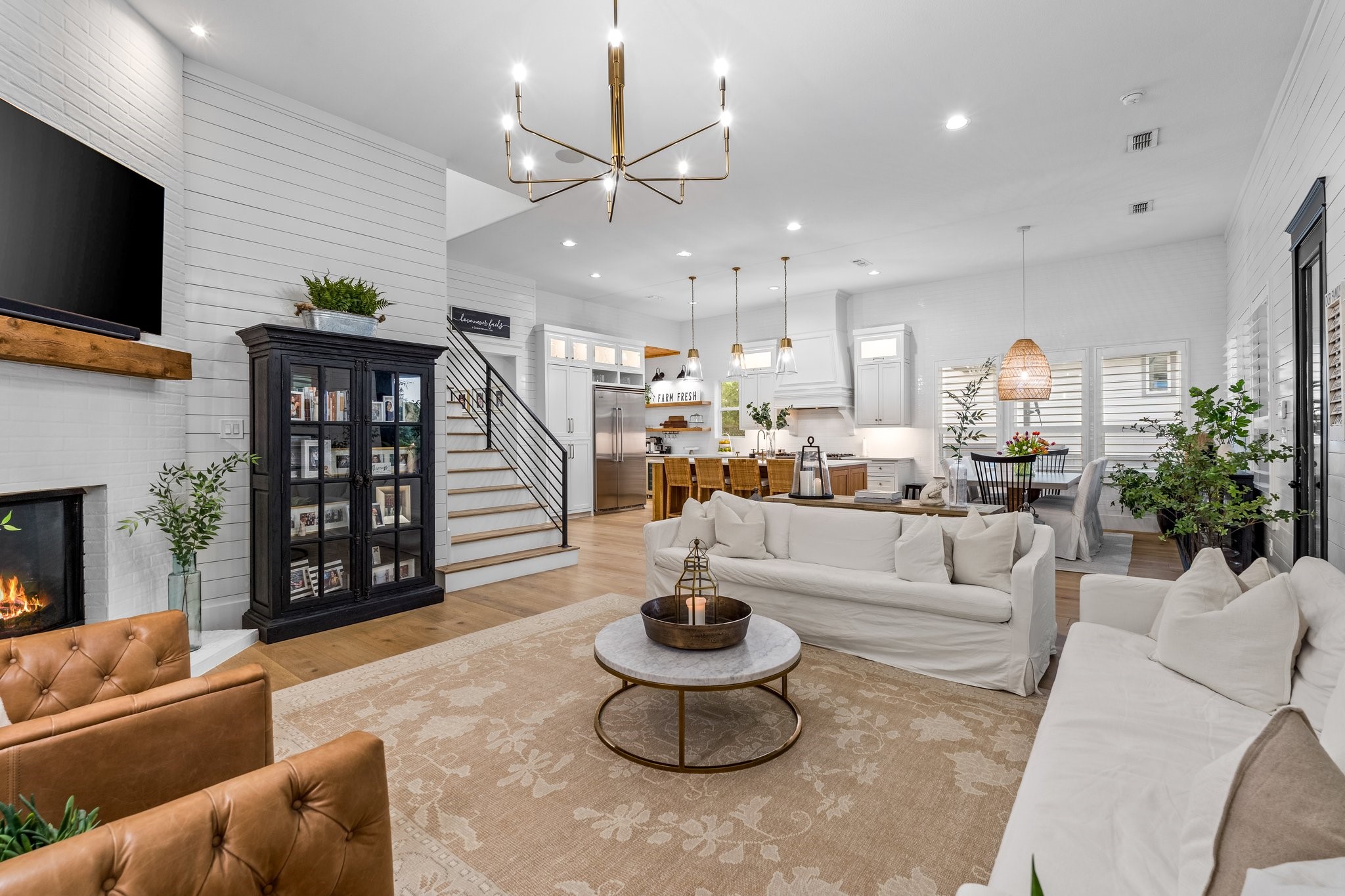 2100 Tremont Boulevard