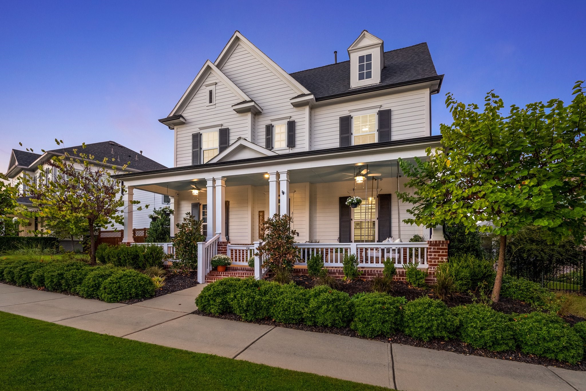 2100 Tremont Boulevard