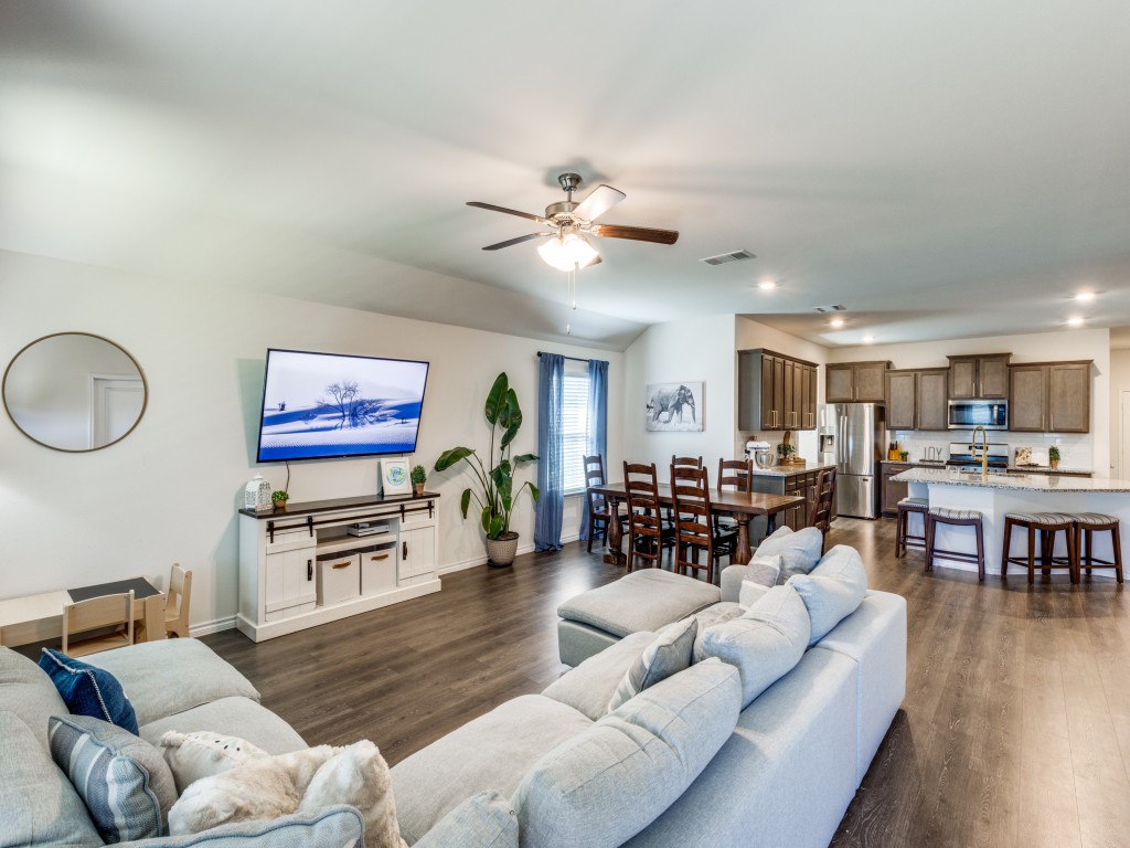 517 Calm Springs Drive