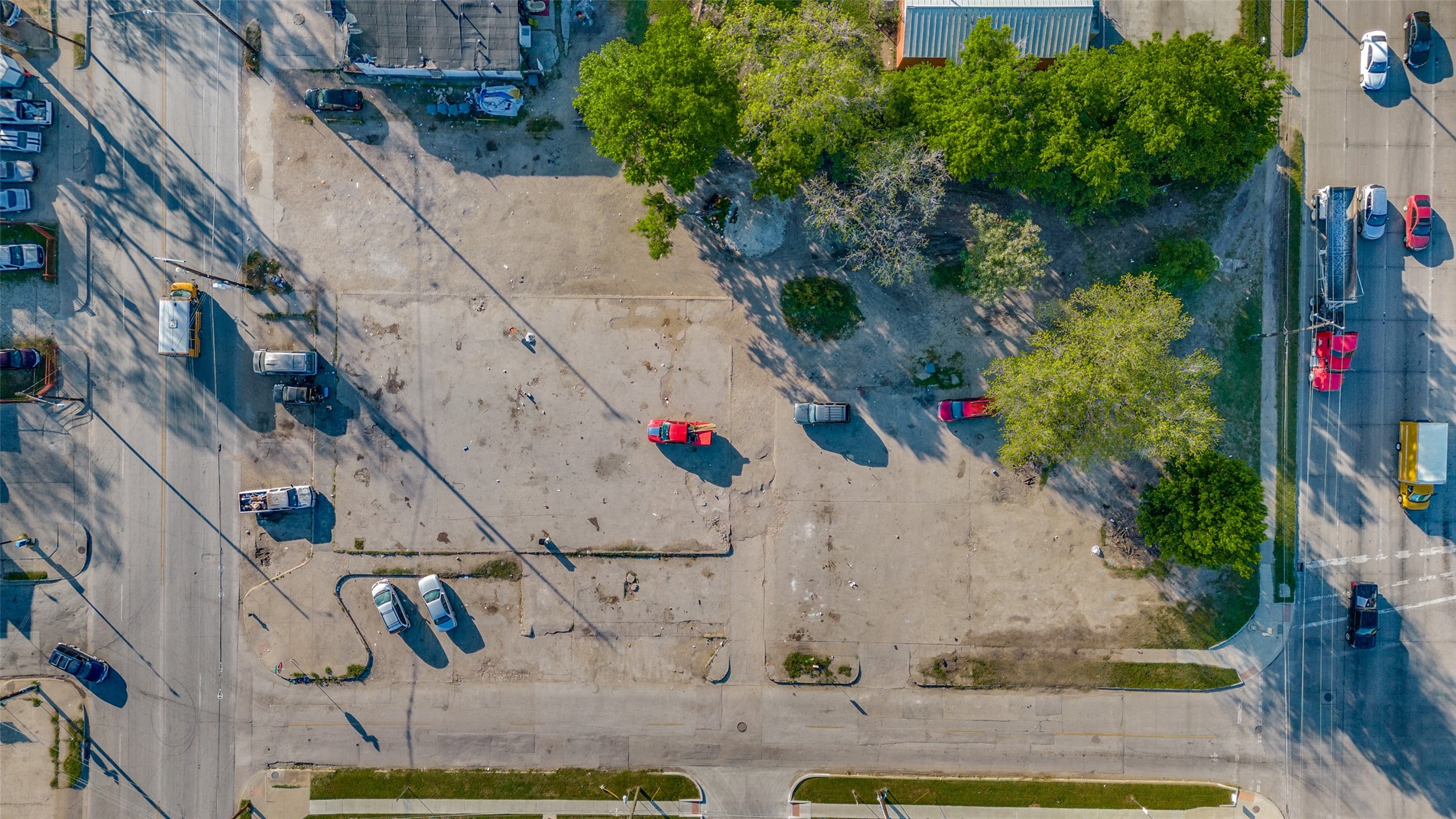 2200 Robert B Cullum Boulevard