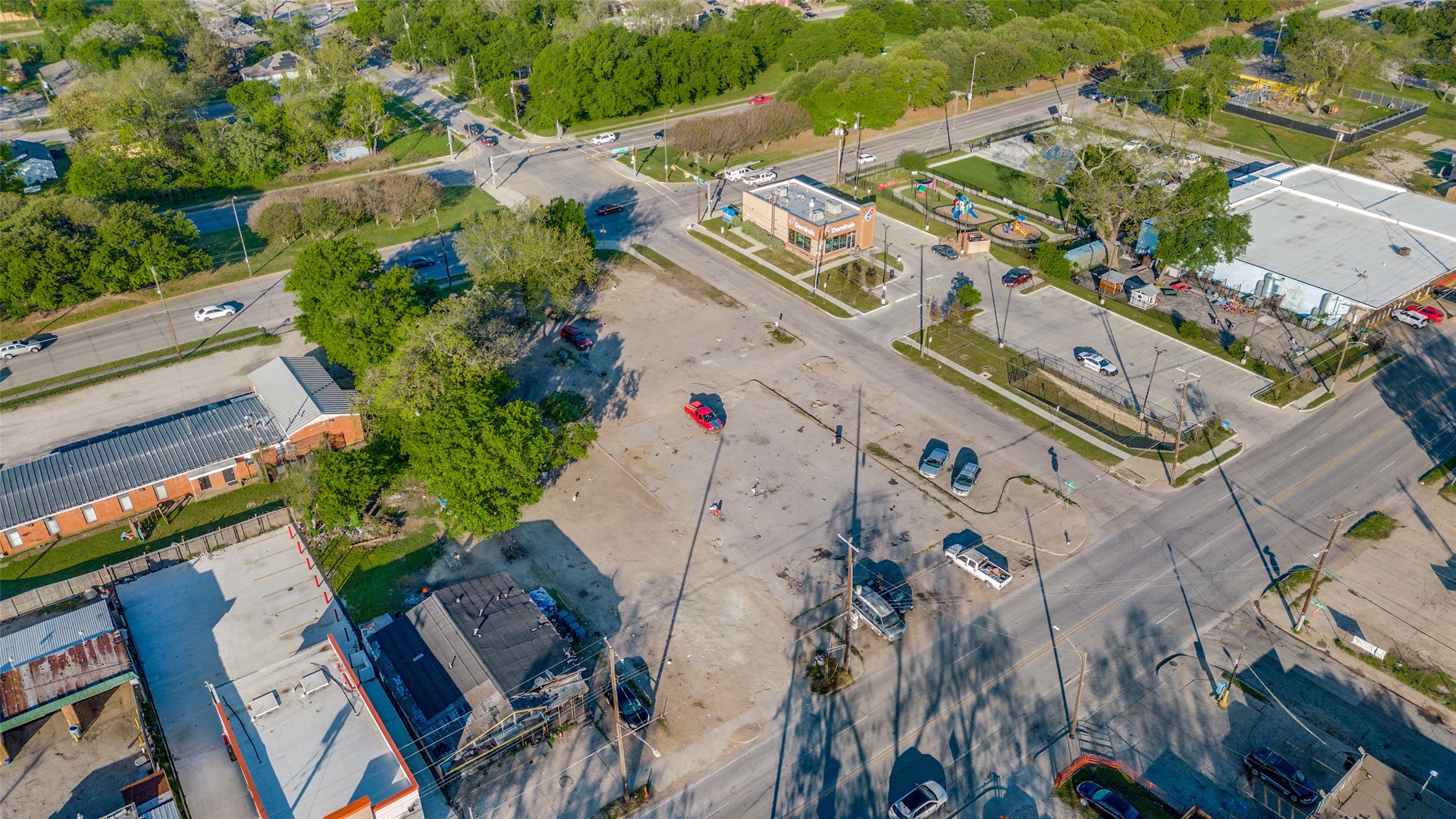 2200 Robert B Cullum Boulevard