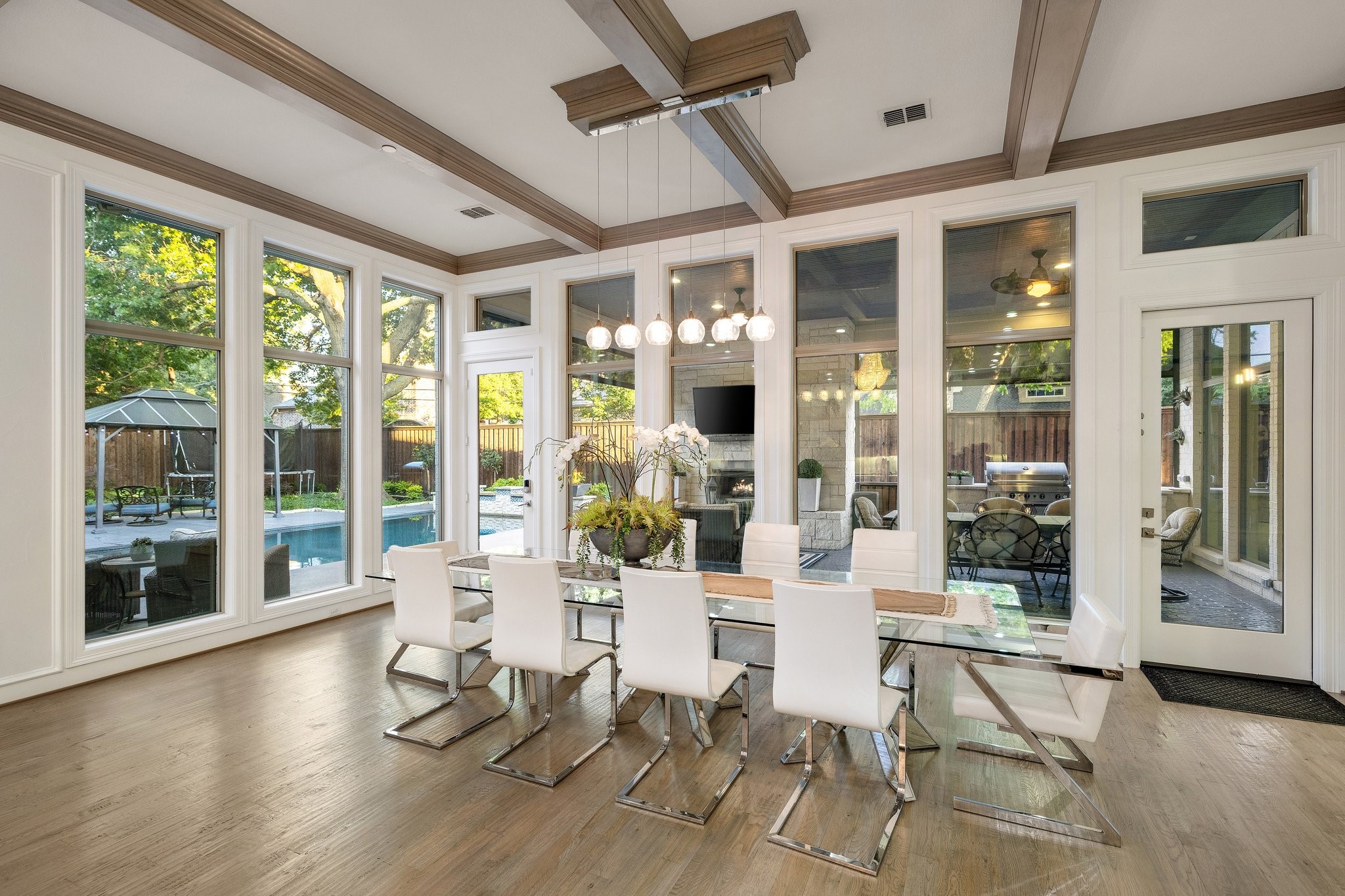 6108 Joyce Way