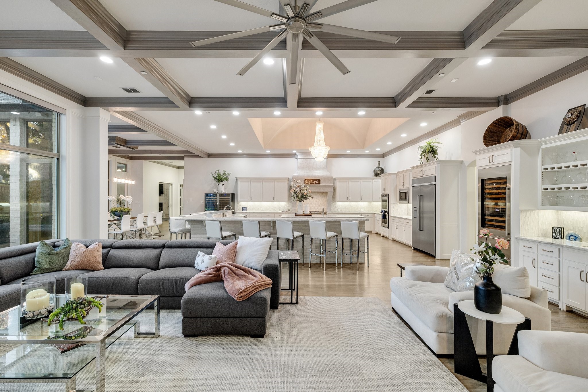 6108 Joyce Way