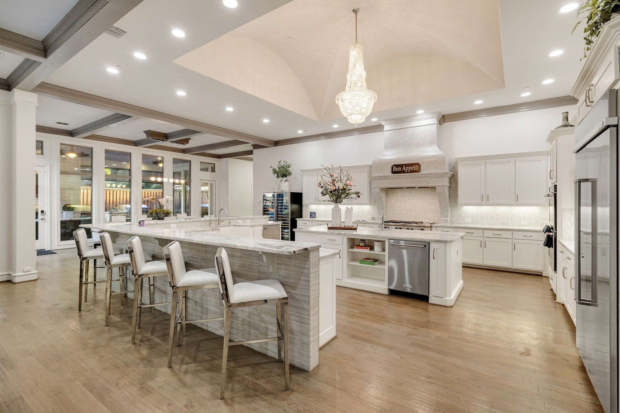 6108 Joyce Way