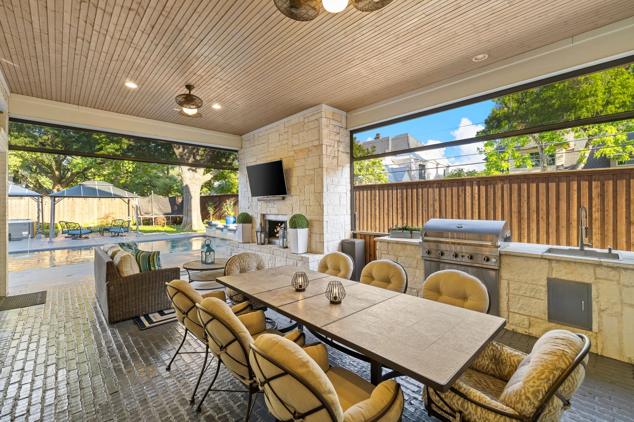 6108 Joyce Way