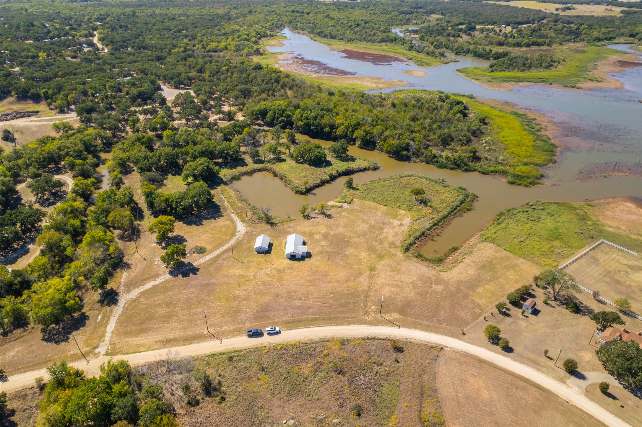 102 Comanche Trail