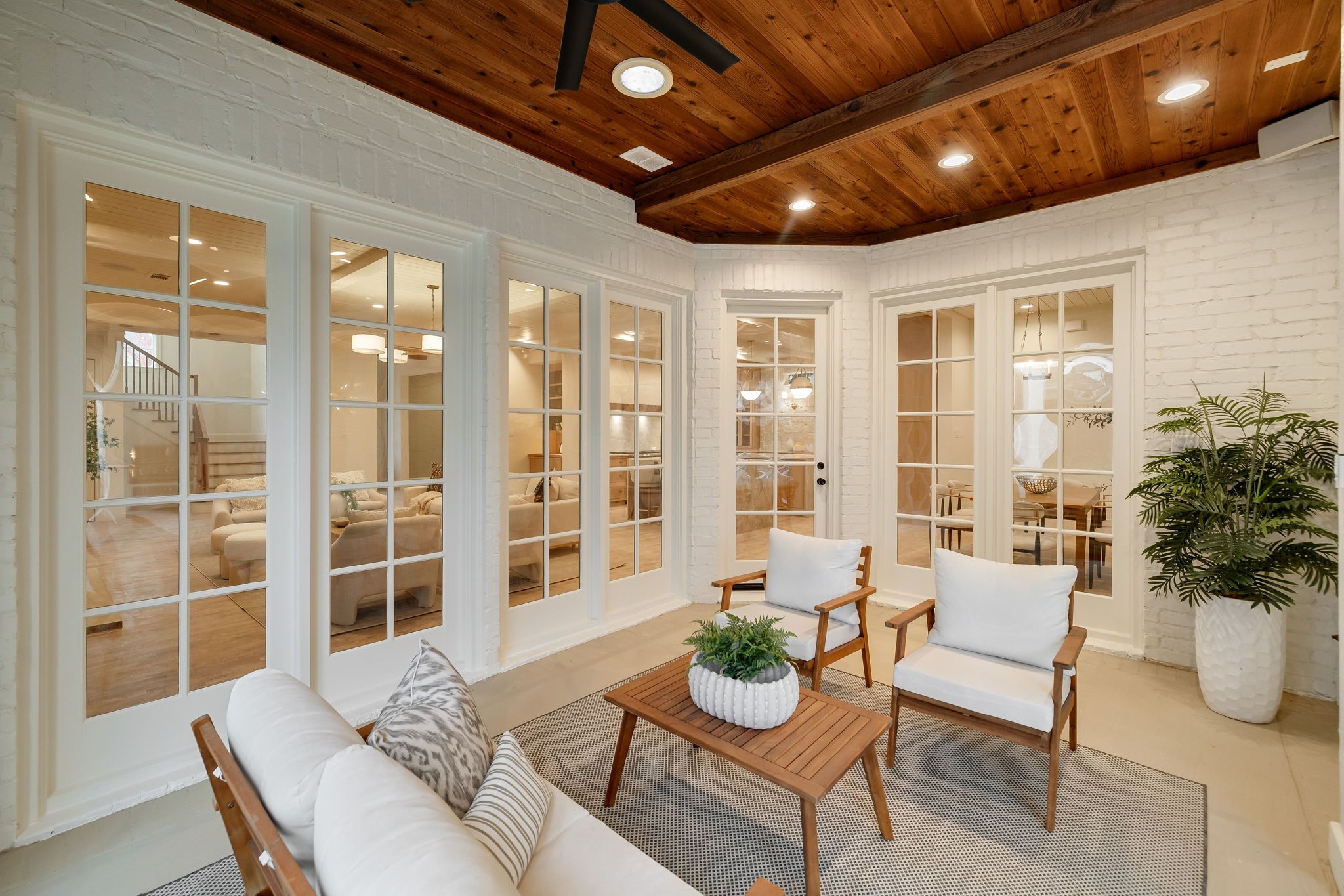 6411 Orchid Lane