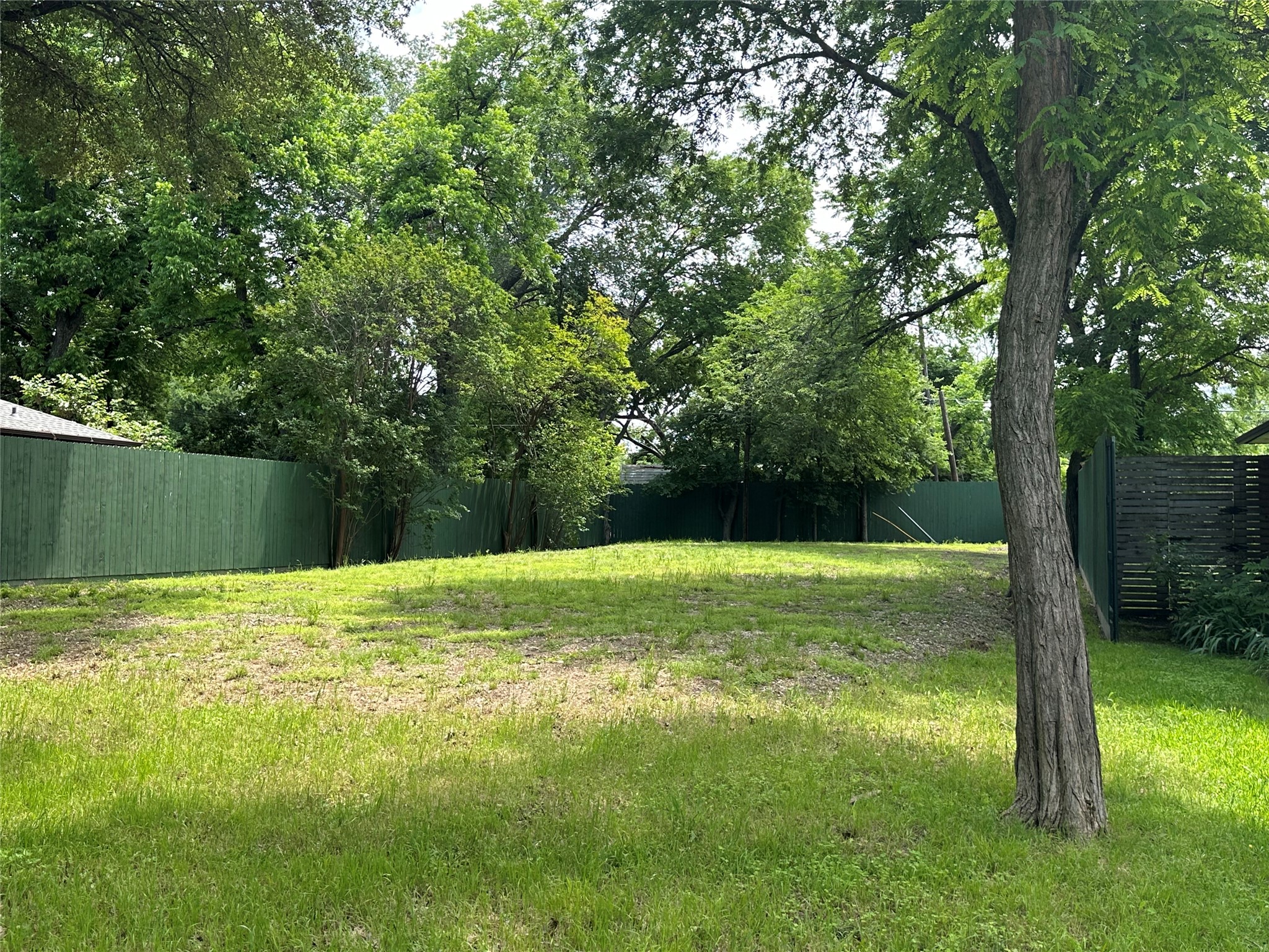 3776 Shorecrest Drive