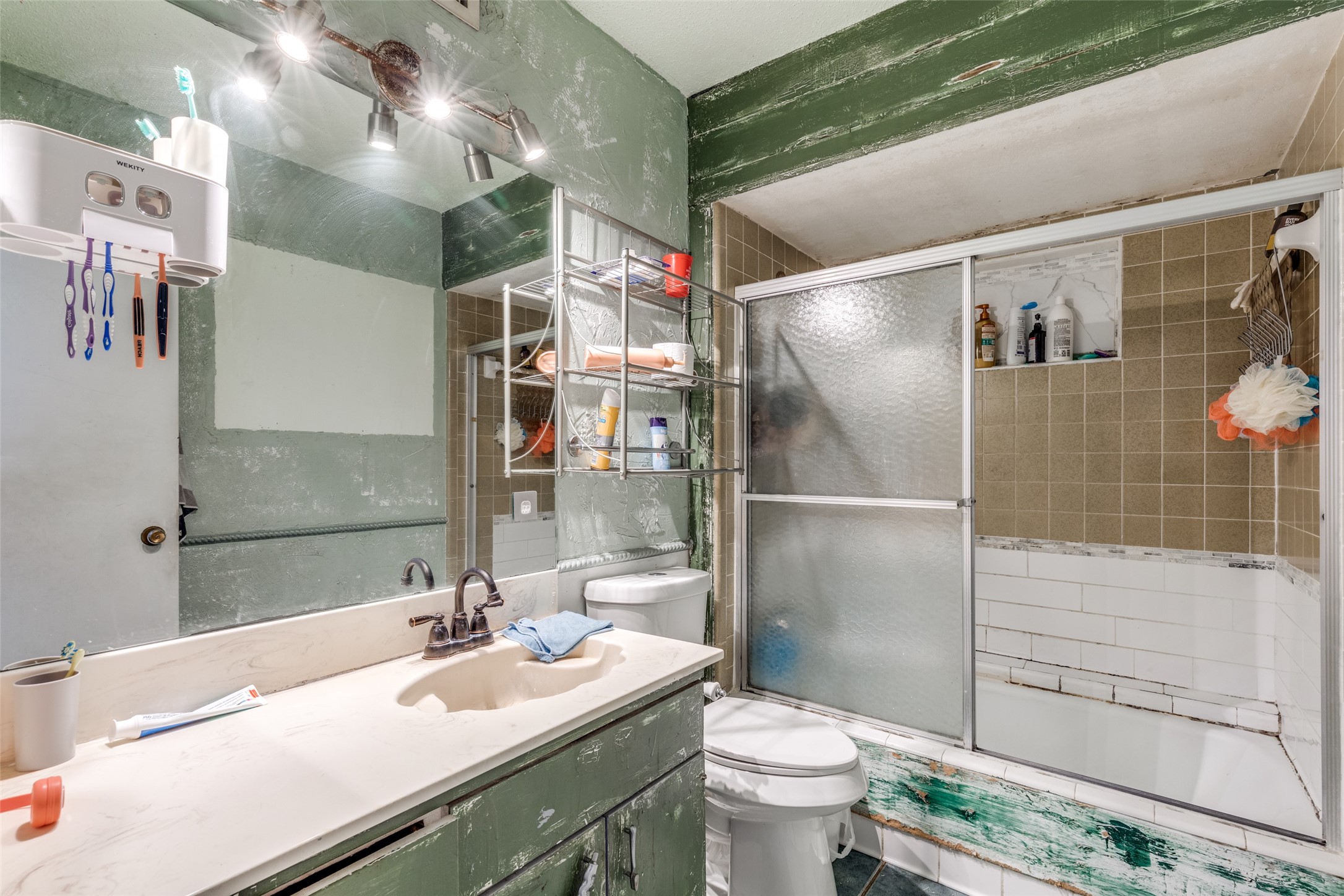 9843 Park Lane Court