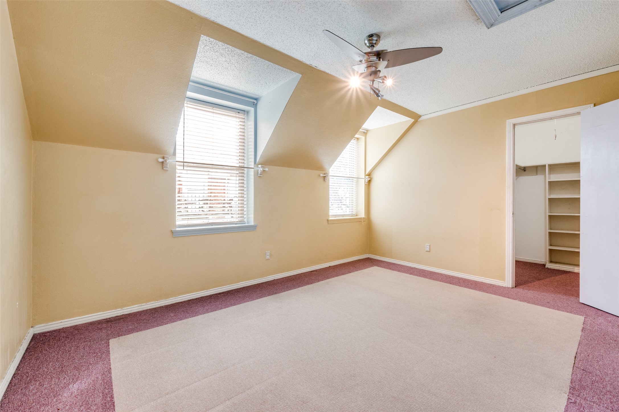 9843 Park Lane Court