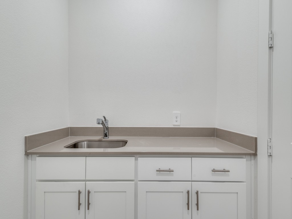 804 Eaglescliffe Landing