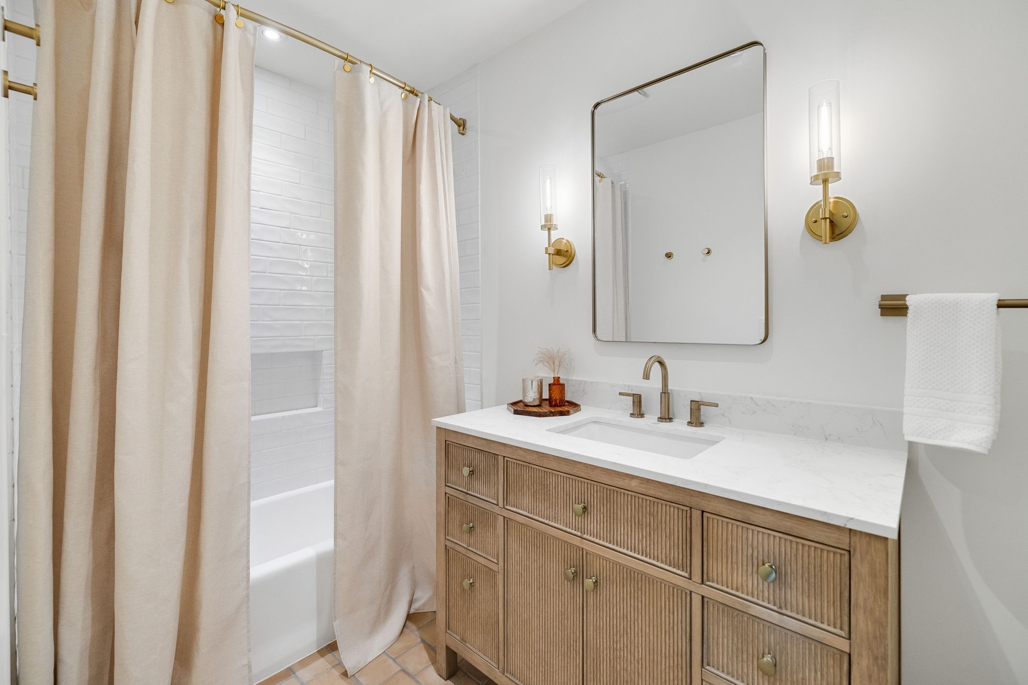 404 Provincetown Lane