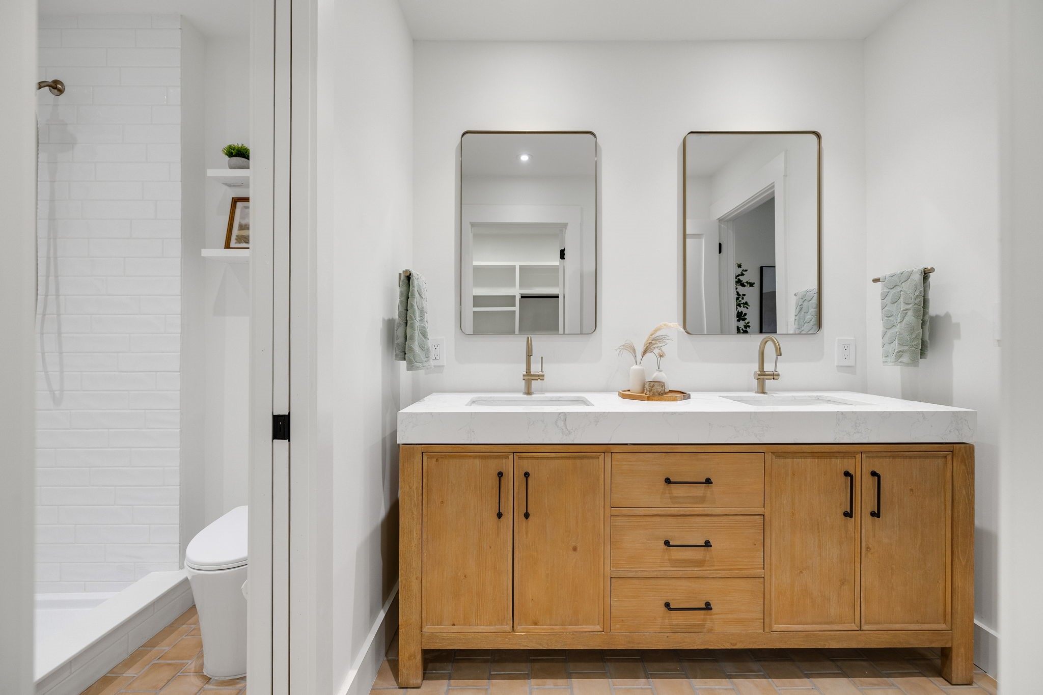 404 Provincetown Lane